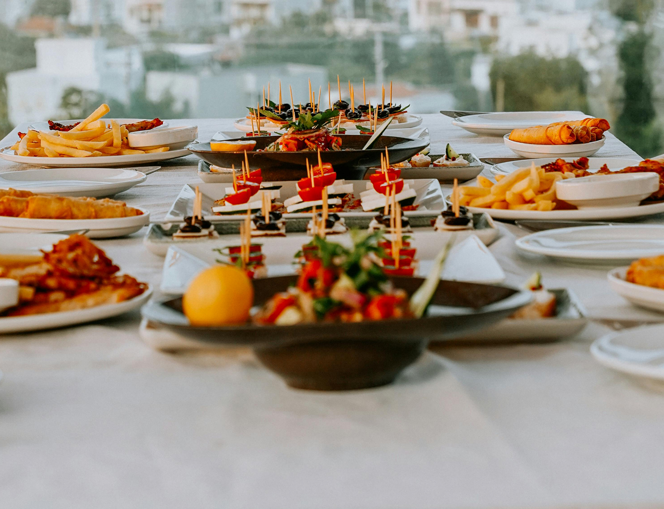 Chef-led restaurant experience near the lake