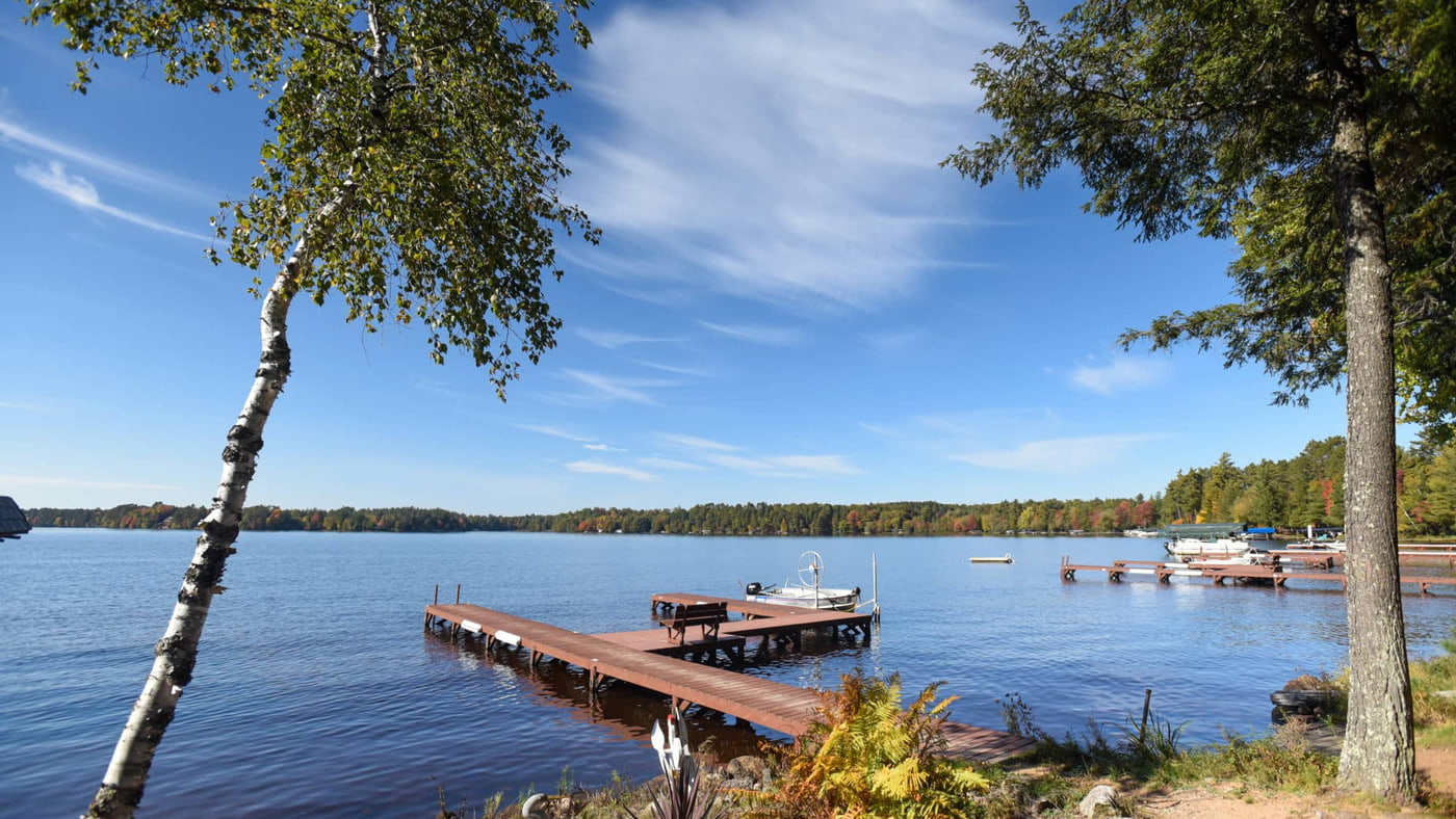 Hotel Lake 1